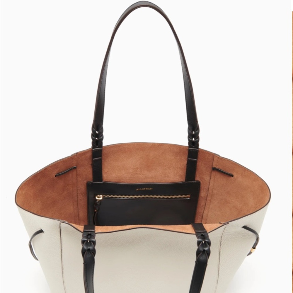 Elegant Cream Tote Bag - Picture 12 of 14